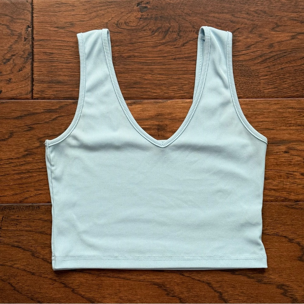 SHEIN Women’s Small Light Blue Cropped V-Neck Ribbed Tank Top